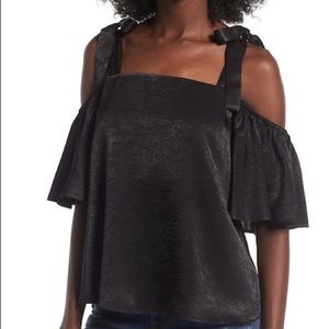 Soprano Cold Shoulder Top